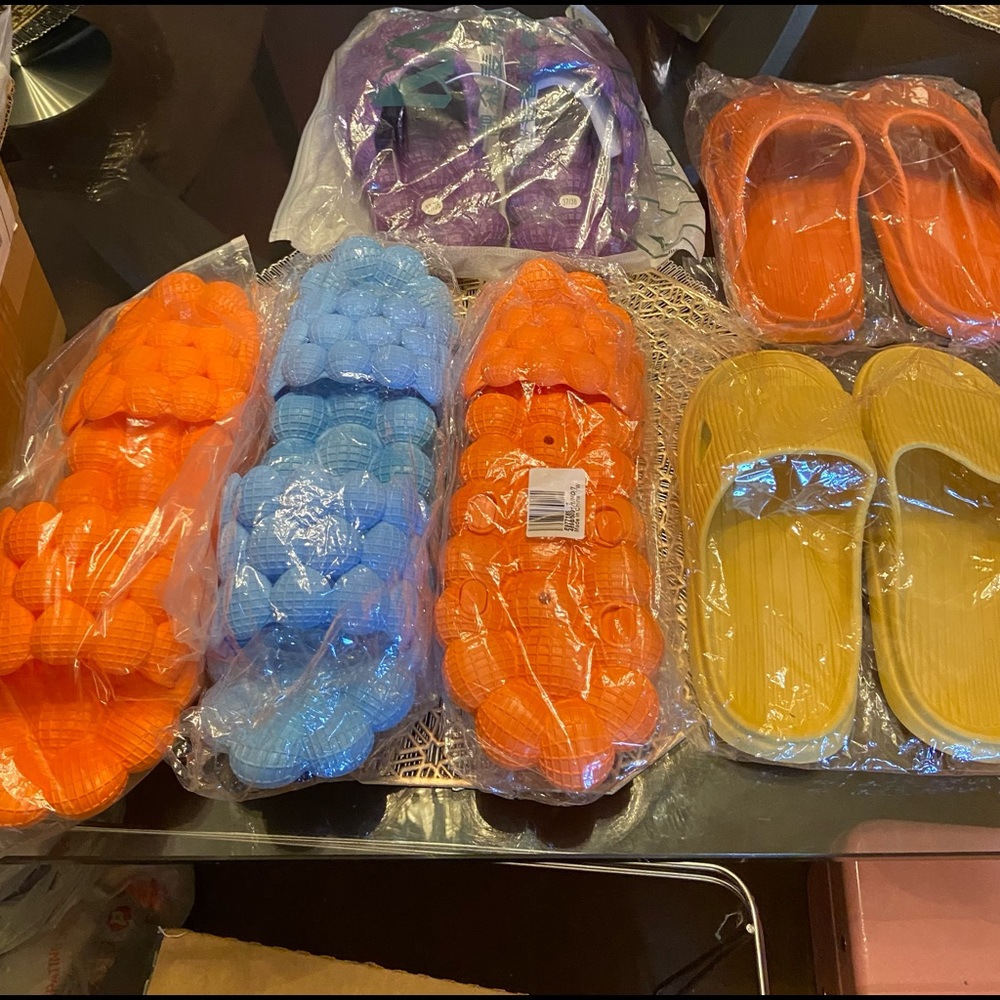 Rubber sandals very comfortable slide